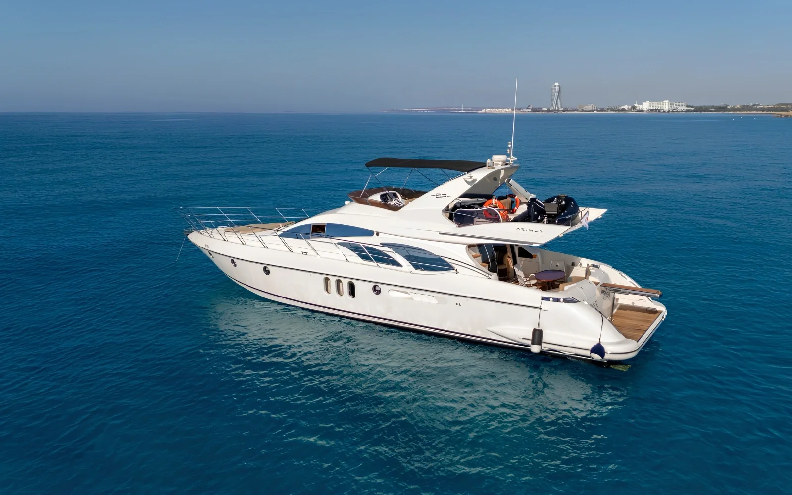 Azimut 62 — 1
