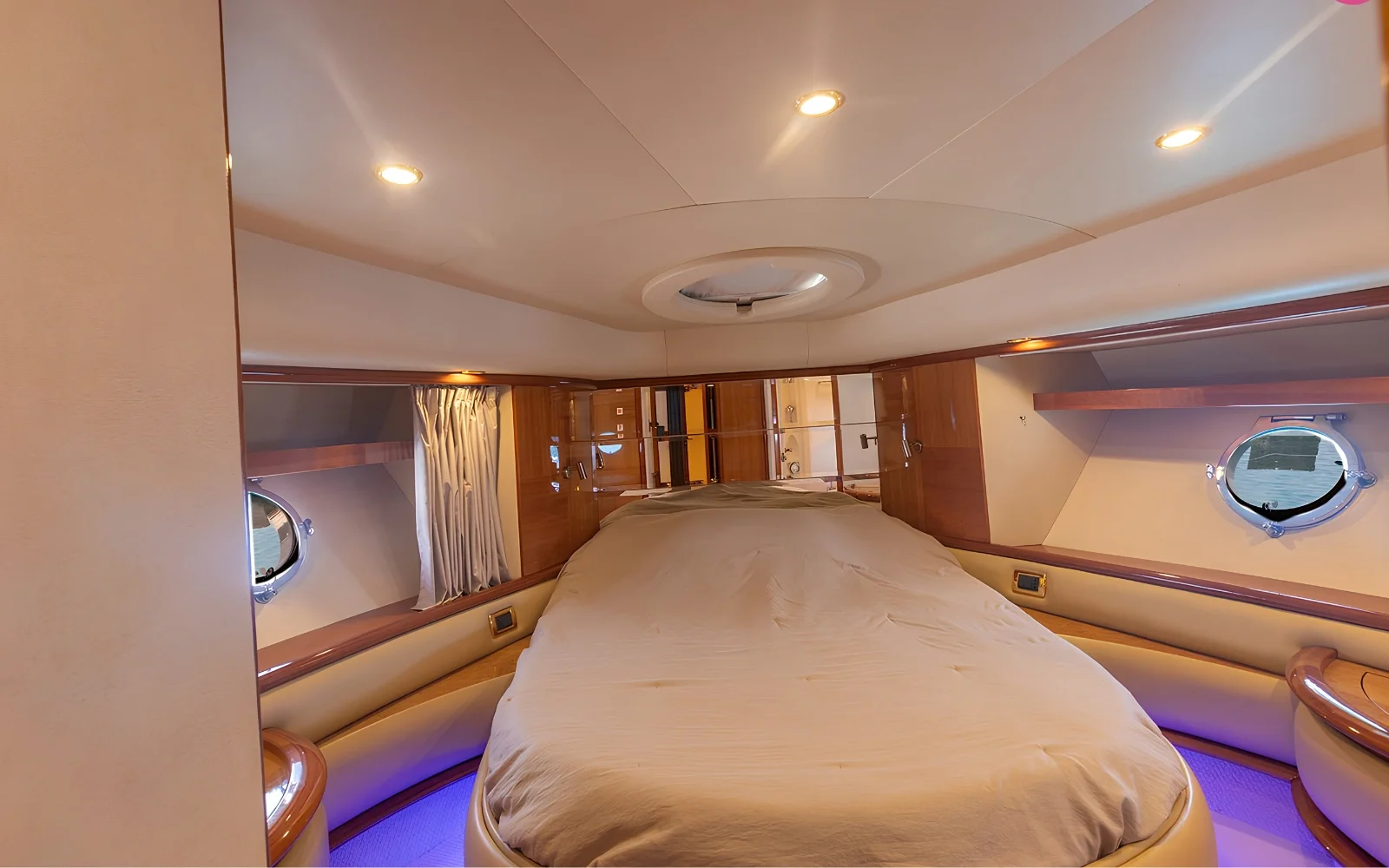 Azimut 62 12